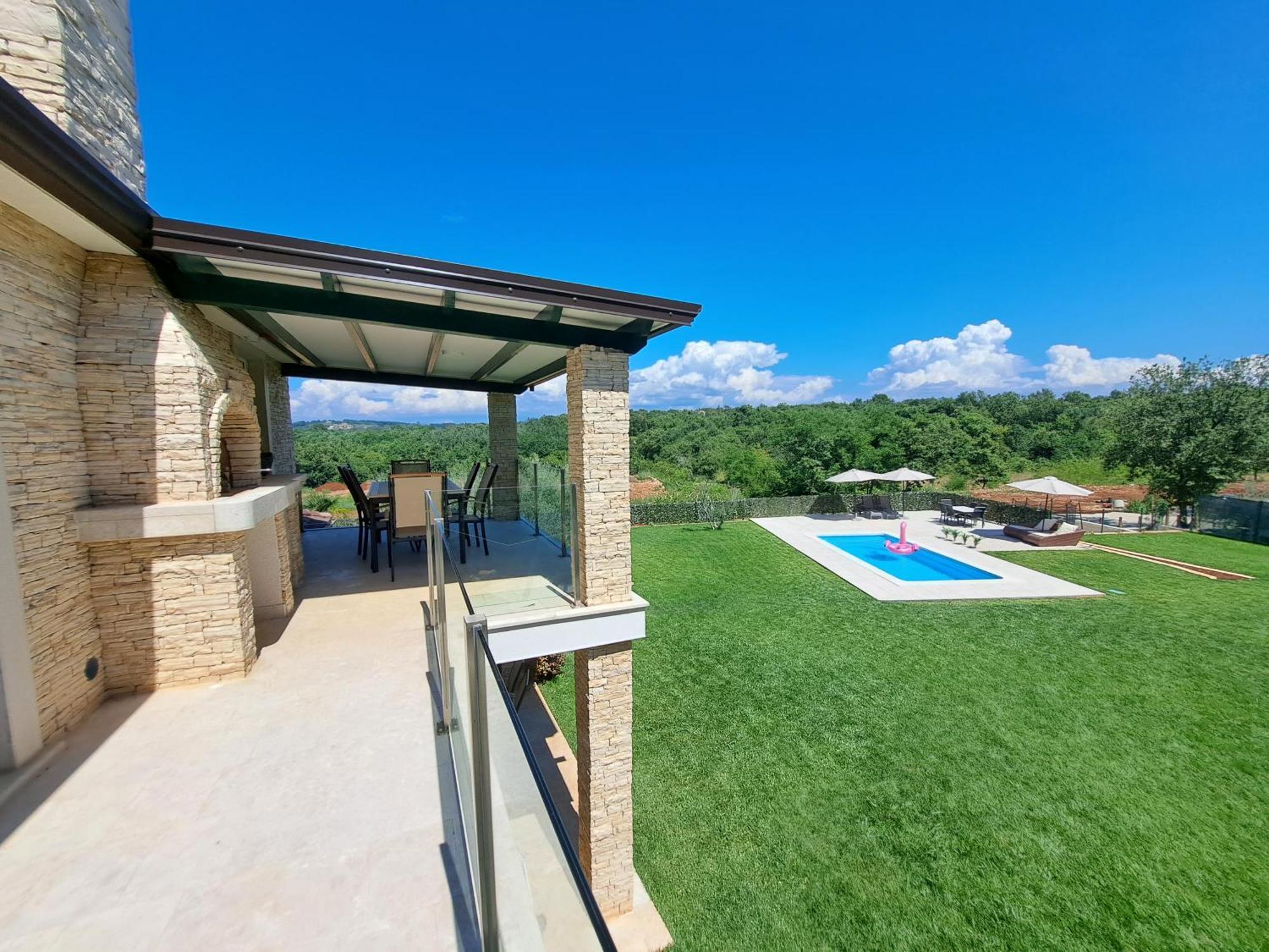 Apartments Villa Sotlar With Pool Umago Exterior foto